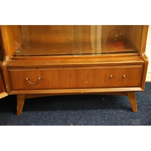 1262 - Two Mid Century Teak cabinets by Wrighton, One a corner unit, both in very good condition with glass... 