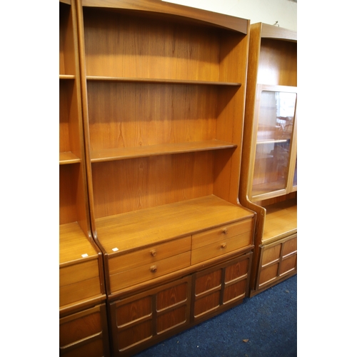 1268 - Nathan (squares) Illuminated Wall unit in good condition which measures approx H:76 x W:40 x D:18 in... 