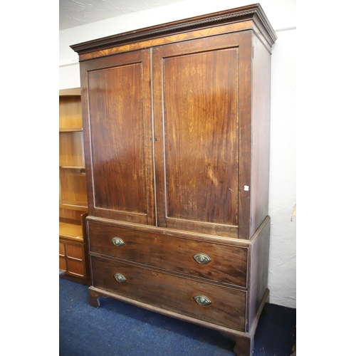 1270 - Large Impressive Georgian Linen press in very good condition . Comes apart for easier moving, Upper ... 