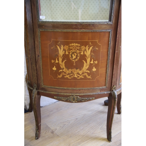 1271 - French Decorative Bow Fronted Display cabinet in very condition (ex Potters display) with two glass ... 