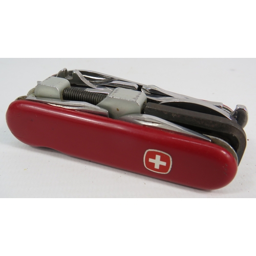 1460 - Rare Wenger Swiss Cyclist knife .