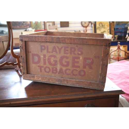 1398 - interesting Players 'Digger' Packing box, (missing top) H:17 x W20 x D:12 inches. Good Retail piece.... 