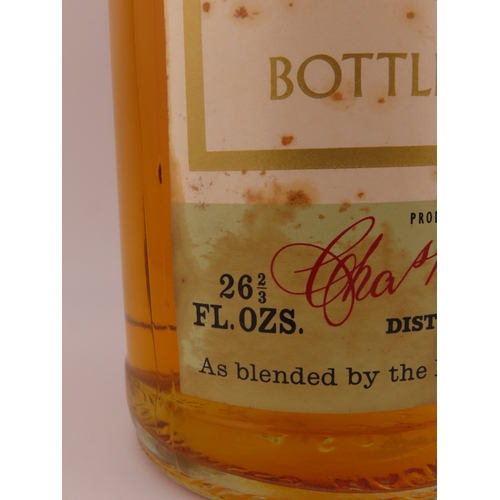 33 - A Bottle of Vintage Mackinlays old scotch whisky 26 2/3 fl ozs. 70 proof.