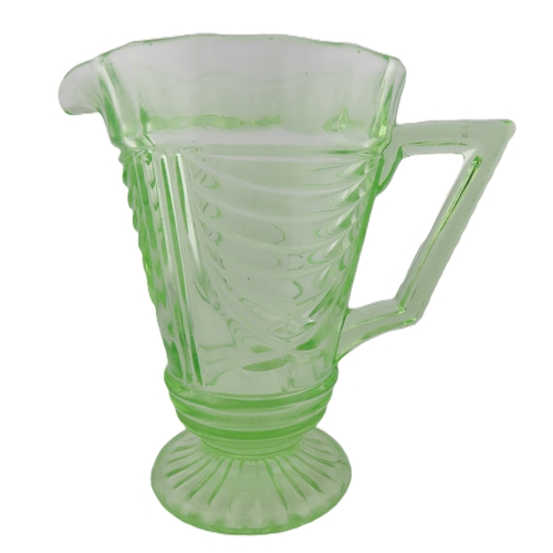 45 - Art deco 1930s Uranium glass water jug, 7
