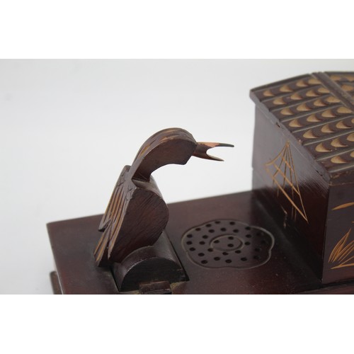 328 - Musical Novelty Duck Cigarette Dispenser Wooden Battery Powered Untested 570453
