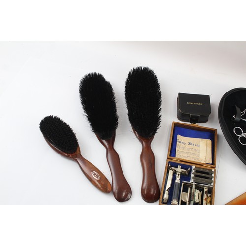 334 - Mens Grooming Collectables Antique Vintage Assorted Collection 578398