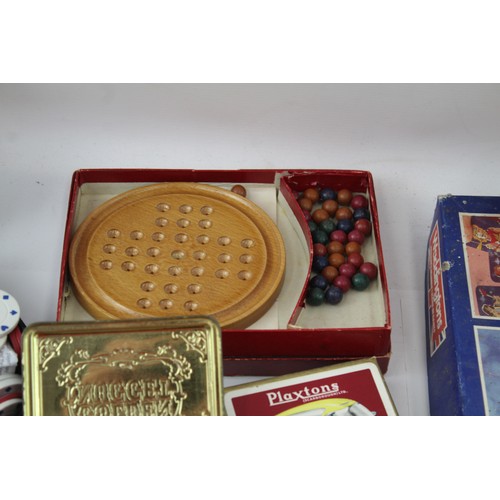337 - Board Games Assorted Bundle Contents Unchecked Inc Pop Quiz Dominoes Magic Robot 578433