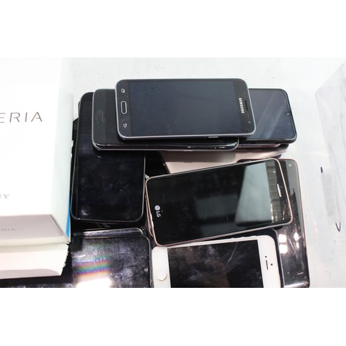 361 - Smart Phones Assorted Inc Apple, Samsung, Sony 578858