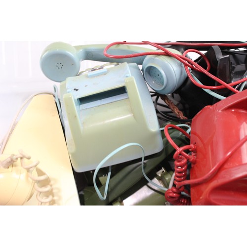 369 - Home Telephones Vintage Inc Rotary Bakelite Etc 578941