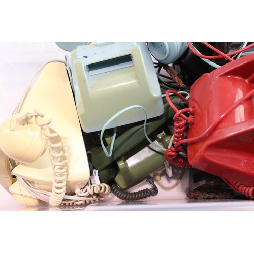 369 - Home Telephones Vintage Inc Rotary Bakelite Etc 578941