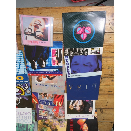 558 - Large collection of 85+ vinyl 7-inch singles (45 RPM records) featuring various artists from multipl... 