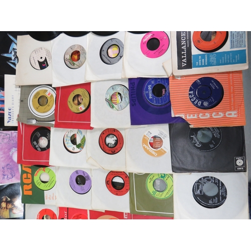 560 - Collection of 90+ vinyl 7-inch singles (45 RPM records) featuring various artists from 1960s-1990s. ... 