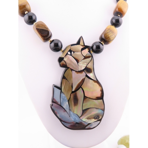 95 - A group of semi-precious stone necklaces, including amethyst, turquoise, lapis lazuli, quartz, agate... 