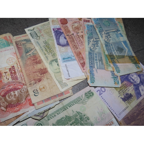160 - Collection of world banknotes  international banknotes from multiple regions in mixed condition.