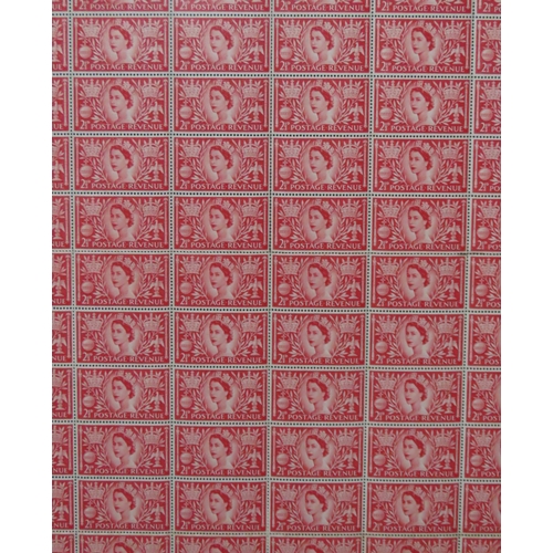 165 - Framed sheet of QEII 2�d stamps  full unused sheet displayed in frame.