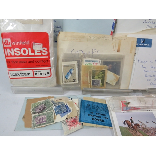 285 - Large collection of empty envelopes and vintage stamps including international airmail