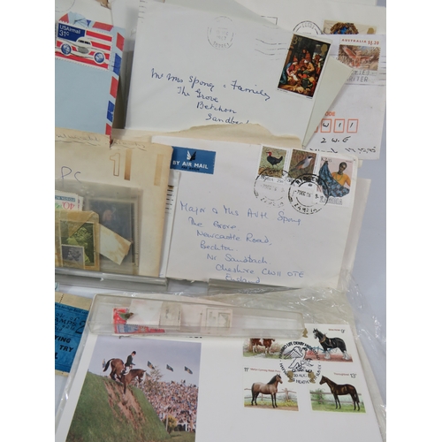 285 - Large collection of empty envelopes and vintage stamps including international airmail