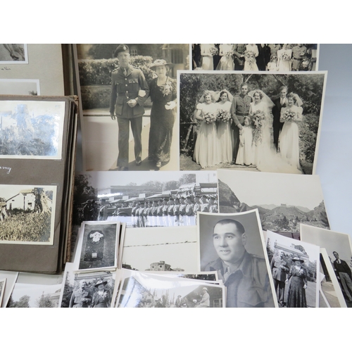 286 - Extensive collection of vintage photographs and photo albums including military service weddings and... 