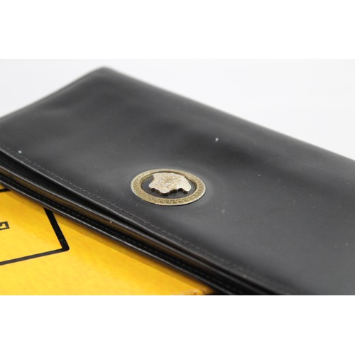 216 - Fendi & Versace Wallets/Purses Inc Black Boxed 579850