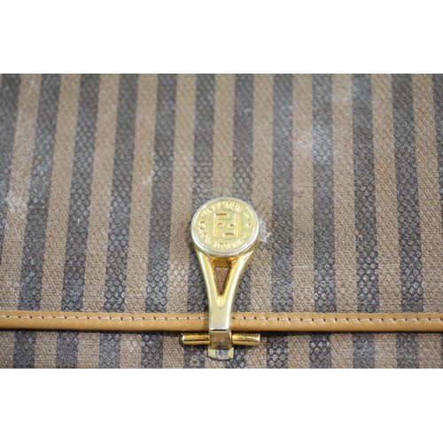 216 - Fendi & Versace Wallets/Purses Inc Black Boxed 579850