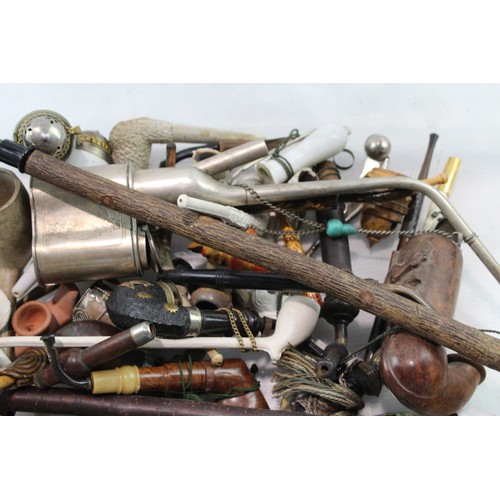 262 - Vintage Tobacciana Novelty Smoking Pipes Inc Large Wood Carved Etc Joblot  580968