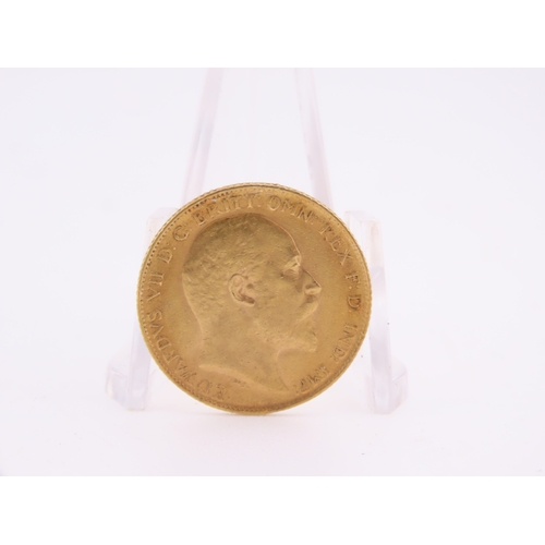 188 - A gold half sovereign dated 1910, struck in 22 carat gold and featuring the St George and the Dragon... 