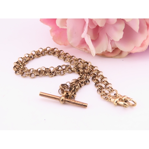 194 - A 9 carat gold chain necklace, fitted with double lobster clasp terminals and an additional T bar fa... 