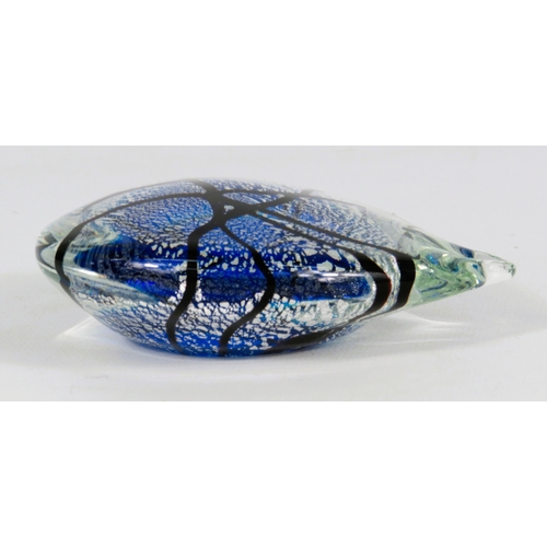 34 - John Ditchfield Glasform Glass Paperweight - Blue Heart Limited Edition 23/100 - Height 3cm