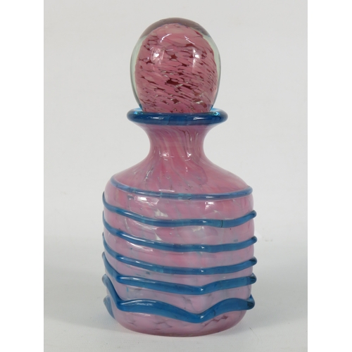 27 - Mdina pink and blue trailed art glass decanter with stopper - signed to base - 18cm high