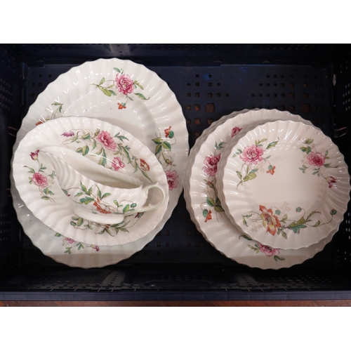 537 - Royal Doulton Clovelly pattern dinner ware including plates, leaf-form dish, plus blue and white tra... 