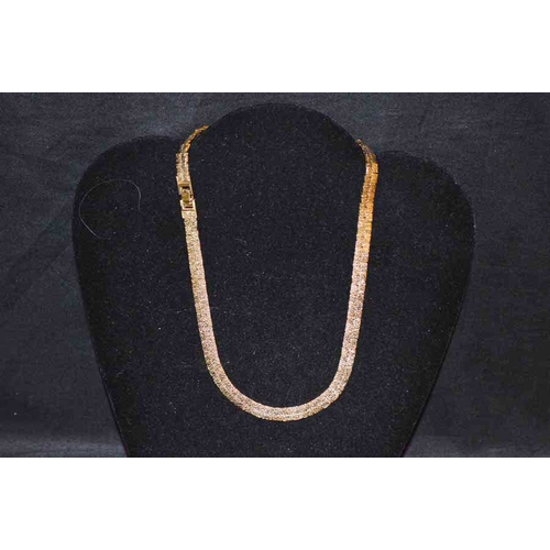 612 - A Nice Gold Plated Necklace