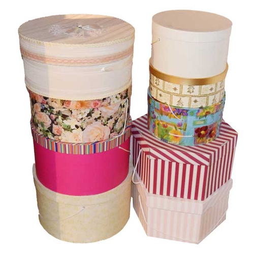 13 - A Good Lot of Hat Boxes