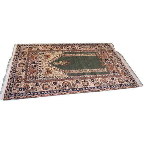 185 - A Good Rectangular Floor Rug