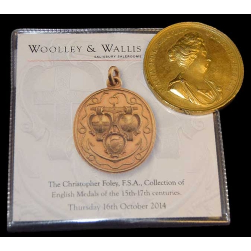 531 - A Superb Queen Mary II Copper Gilt Commemorative Medal 1694 By James & Norbet Roettier