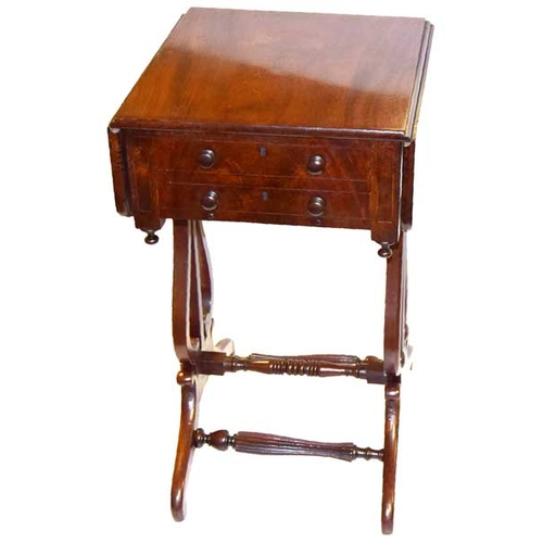 60 - A Nice Victorian Mahogany Drop Leaf Small Table