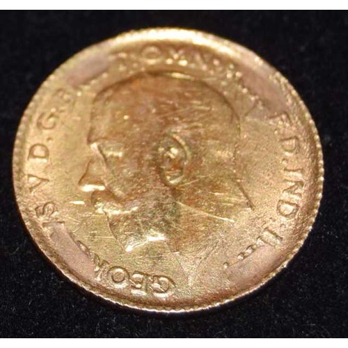 530 - A Gold  1925 1/2 Sovereign