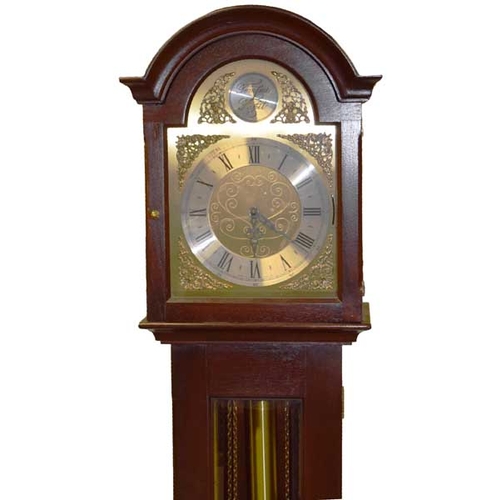 556 - A Mahogany Cased Granddaughter Clock