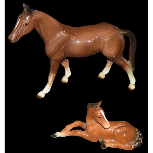 331 - A Beswick Figurine of a Horse and Foal a/f