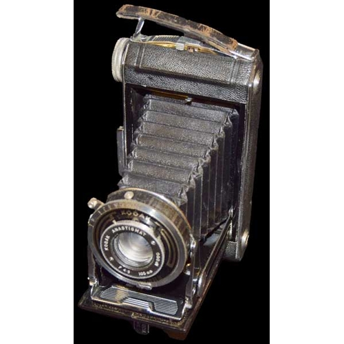 377 - A Kodak 6-20 Camera