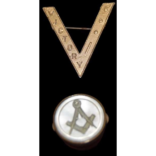 799 - A Victory Badge and a Masonic Tie Pin