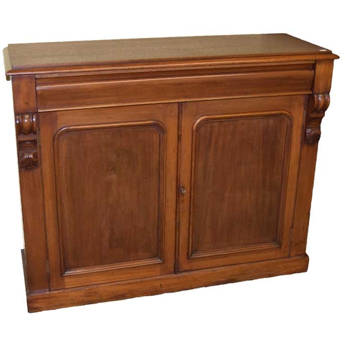 83 - A Very Nice Victorian Mahogany Two Door Side Cabinet