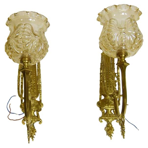 48 - A Very Nice Pair of Gilted Metal and Glass Wall Lights