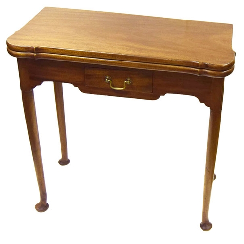 175 - A Very Nice Mahogany Turn Over Leaf Card Table