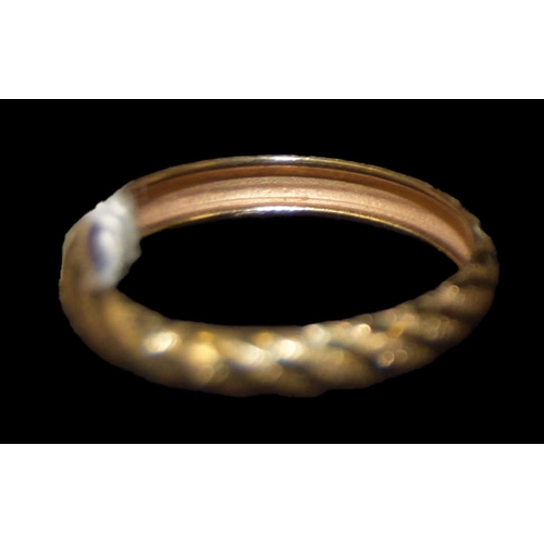 575 - A 9ct Gold Wedding Band