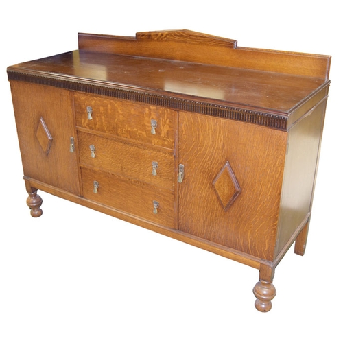 191 - A Nice Oak Sideboard with Fitted Cutlery Drawer