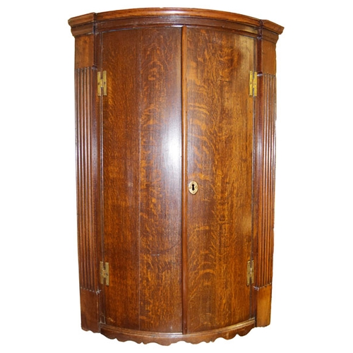 315 - A Very Nice Georgian Oak Corner Cabinet