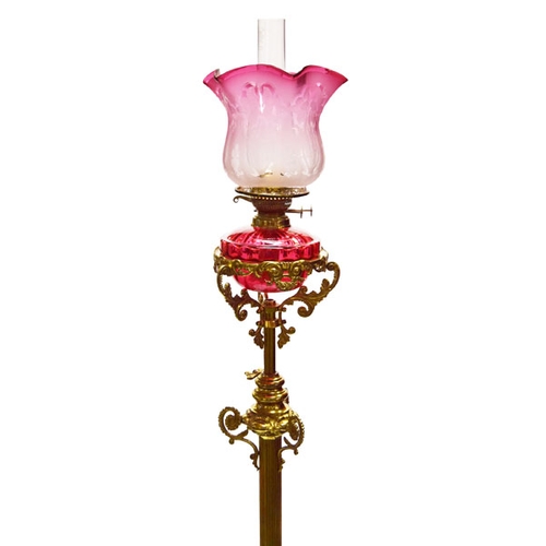 420 - An Ornate Brass Victorian Standard Oil Lamp With Ruby Bowl, Etched Victorian Ruby Oil Lamp Shade