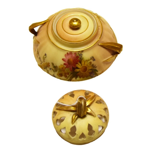 A Royal Worcester Pot Pourri