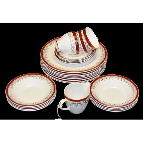 584 - A Part 'Old Foley' Dinner Set