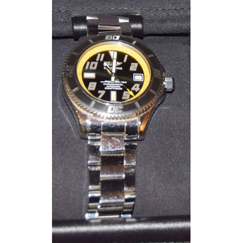 846 - A Very Good 'Breitling Super Ocean 42' Gents Wrist Watch